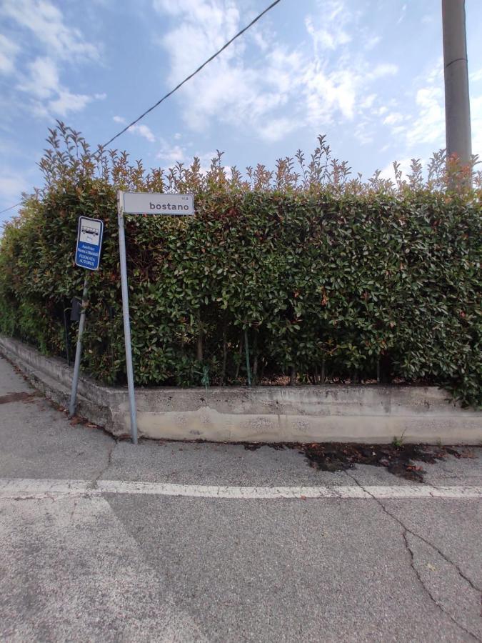 Casa Relax Apartment Laveno-Mombello Exterior photo
